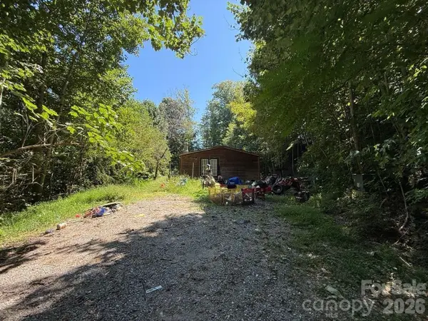 245 Adobe Road, Sylva, NC 28779