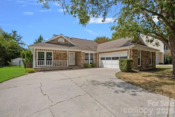 10243 Fairway Ridge Road, Charlotte, NC 28277