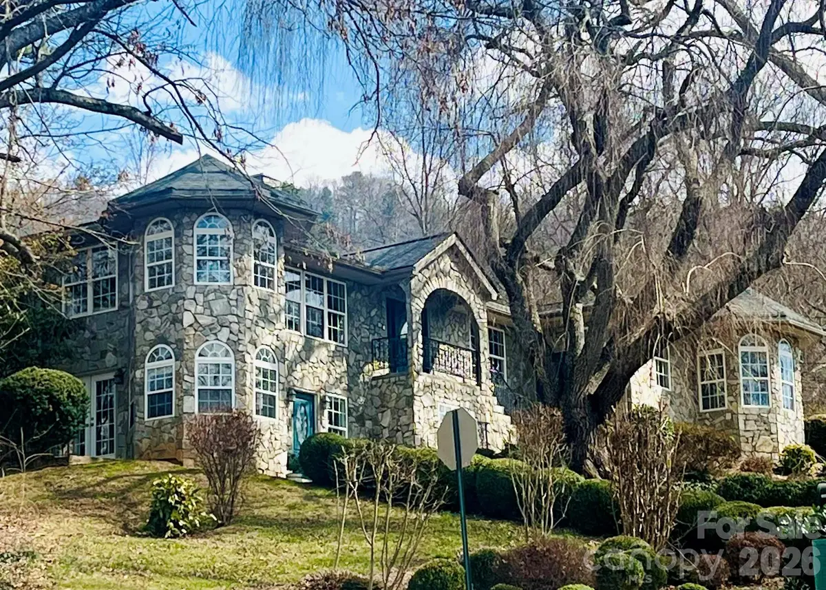 3 Northwood Road, Asheville, NC 28804 - #1