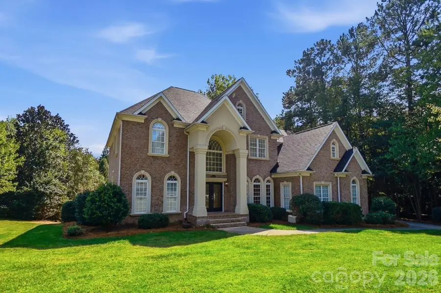 4224 Mountain Cove Drive, Charlotte, NC 28216 - #2
