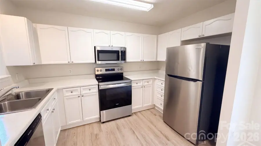 5006 Elizabeth Road, Charlotte, NC 28269 - #2