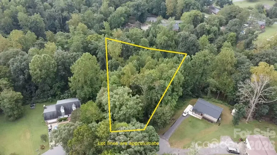000 Mountainside Court, Hickory, NC 28601 - #2