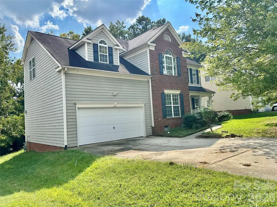 10514 Old Bridge Lane, Charlotte, NC 28269 - #2