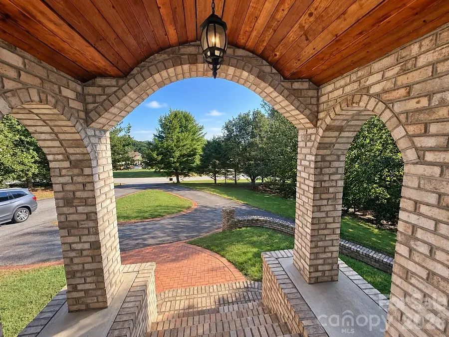 5980 Willowbottom Road, Hickory, NC 28602 - #3