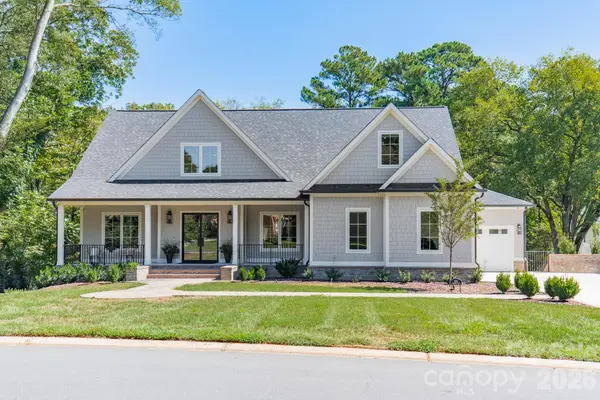 3319 Gresham Place, Charlotte, NC 28211