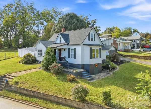 159 Ballew Street, Canton, NC 28716