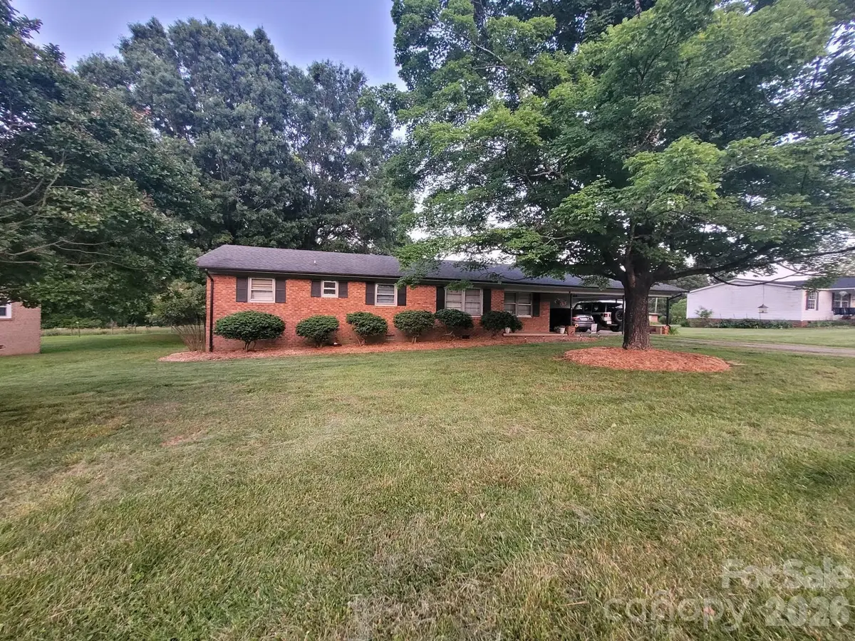 164 Davidson Court, Taylorsville, NC 28681 - #1