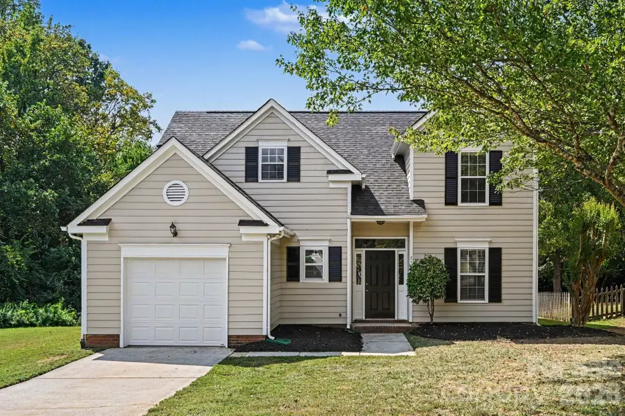 7117 Daerwood Place, Charlotte, NC 28215 - #2