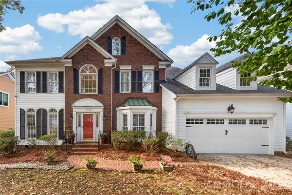 7128 Broadford Court, Charlotte, NC 28277