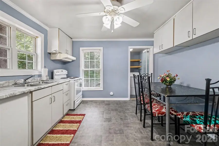 207 Morris Street, Kings Mountain, NC 28086 - #3