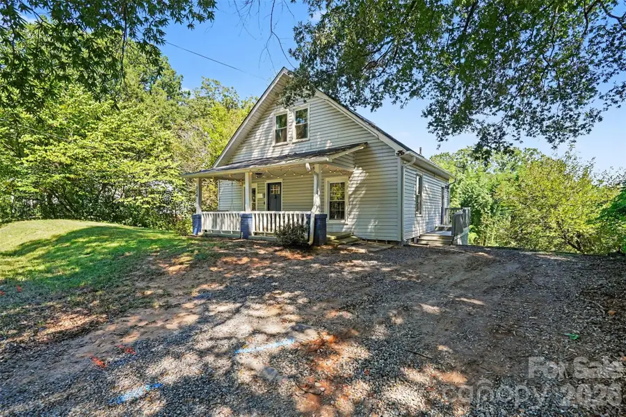 224 E Catawba Avenue, Mooresville, NC 28115 - #3