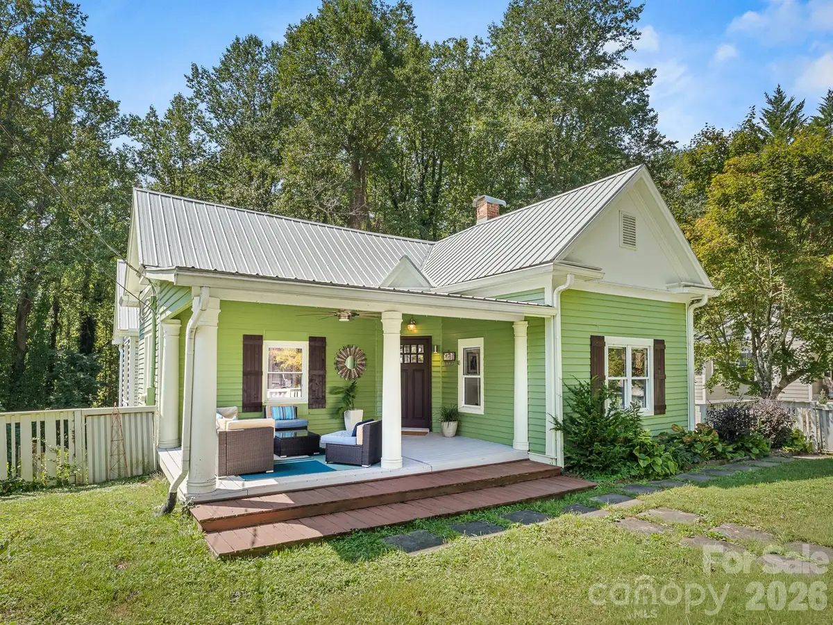 541 W Probart Street, Brevard, NC 28712 - #1