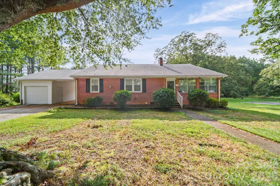 311 Old Nc 277 Loop Road, Dallas, NC 28034 - #2