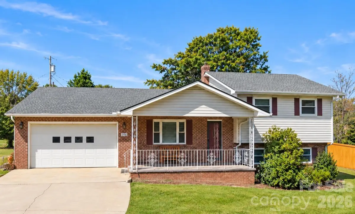 106 Mohican Trail, East Flat Rock, NC 28726 - #1