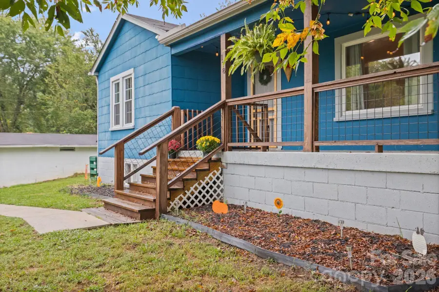178 Collins Drive, Clyde, NC 28721 - #3