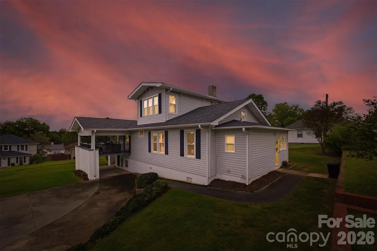 110 Burkemont Avenue, Morganton, NC 28655 - #1