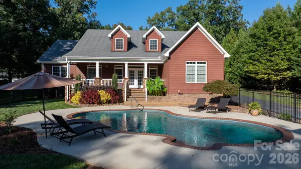 2139 Zion Church Road, Hickory, NC 28602