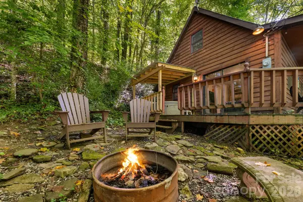 3575 Conleys Creek Road, Whittier, NC 28789