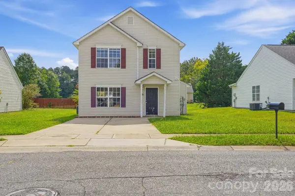 802 Almora Drive, Charlotte, NC 28216