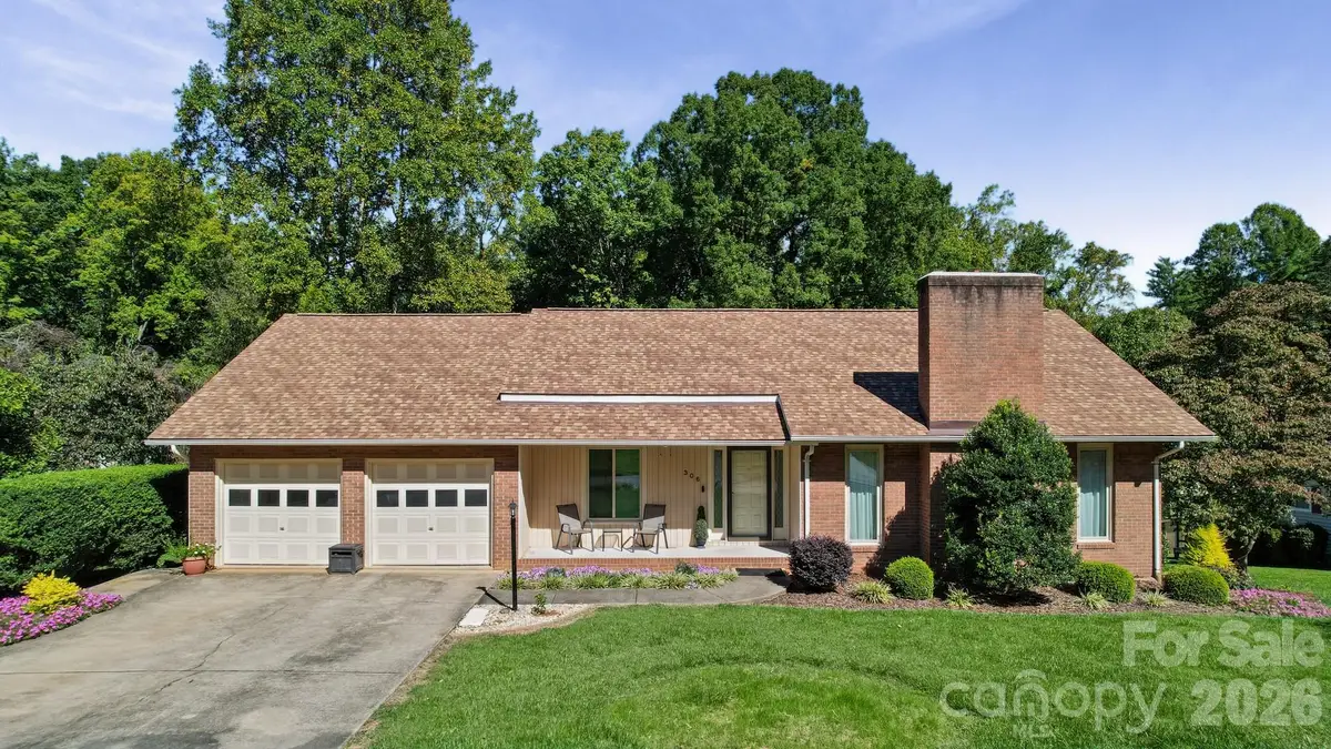 306 Starmount Drive, Statesville, NC 28677 - #1