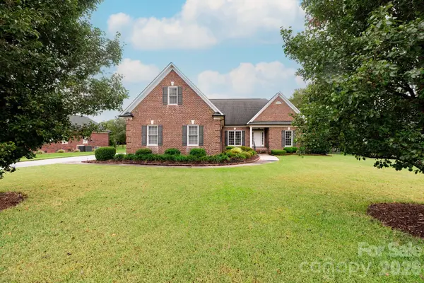 7060 Bovine Lane, Harrisburg, NC 28075