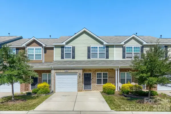 5008 Spring Arbor Lane, Charlotte, NC 28213