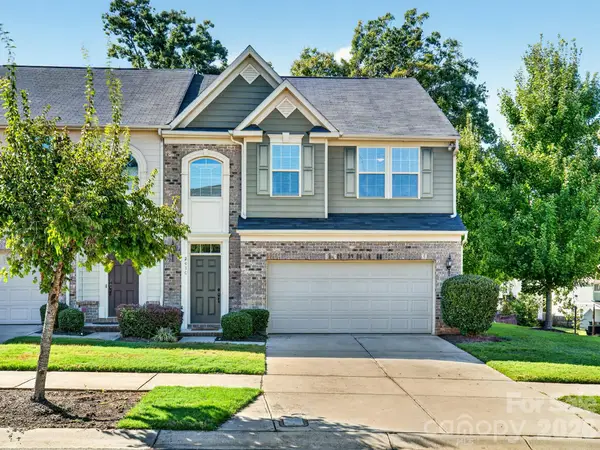 2410 Alyssa Lane, Charlotte, NC 28208