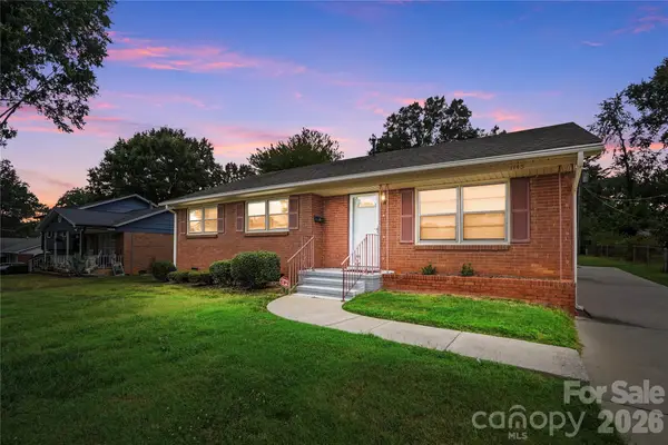 1745 Northbrook Drive, Charlotte, NC 28216