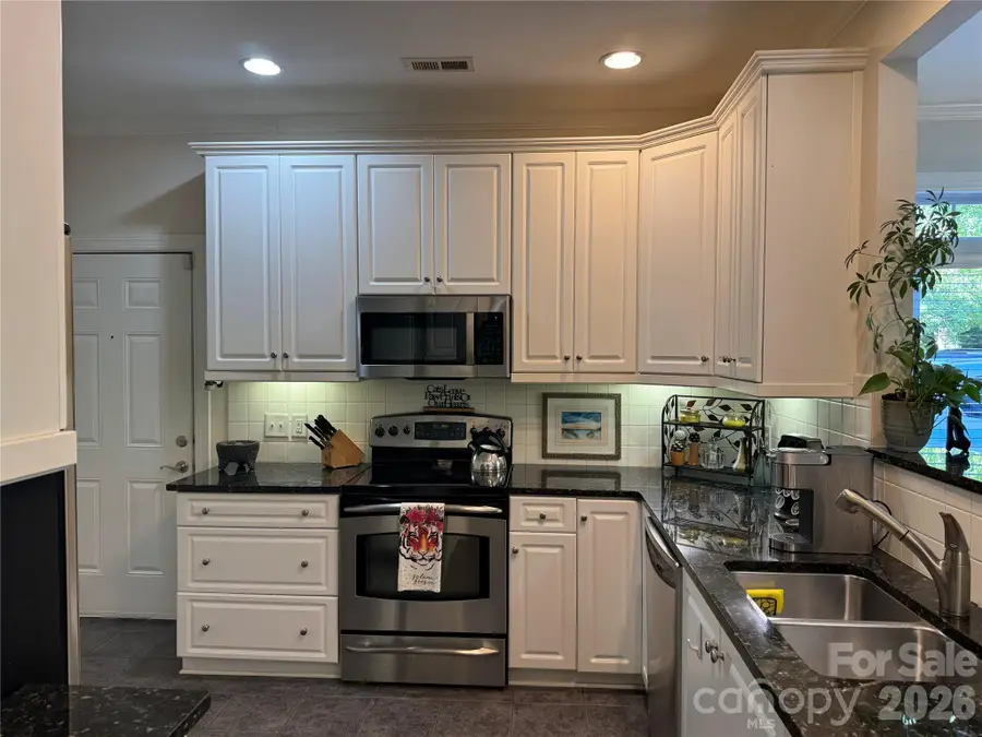 2615 Circa Drive, Matthews, NC 28105 - #3