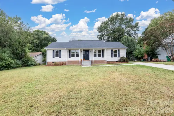 8530 Glenway Court, Charlotte, NC 28226