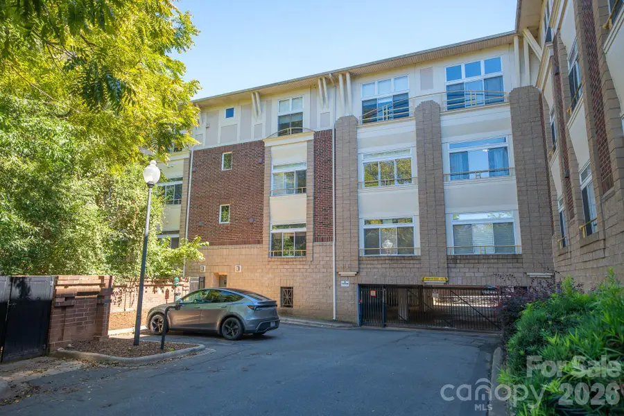 404 N Laurel Avenue, Charlotte, NC 28204 - #2