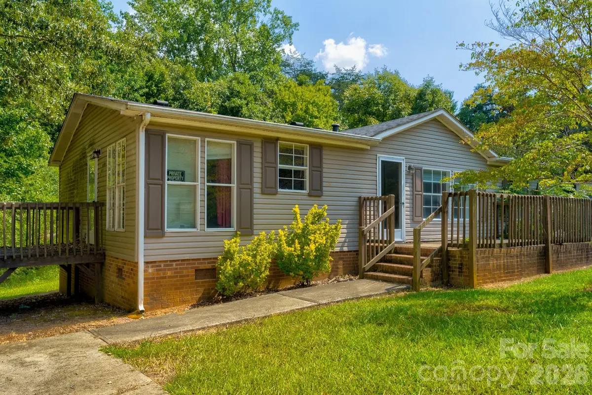 1233 Forest Ridge Drive, Bessemer City, NC 28016 - #1