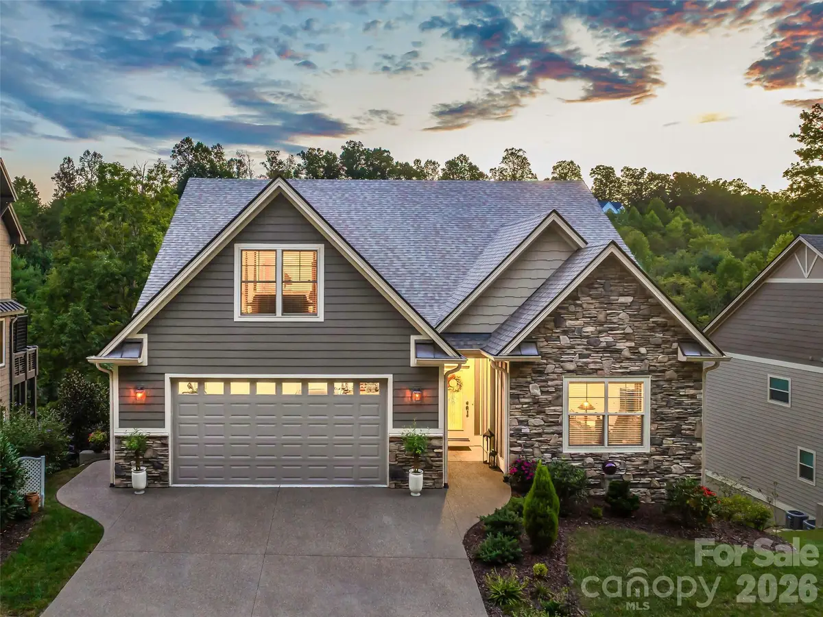 158 Narrows Run Loop, Hendersonville, NC 28791 - #1