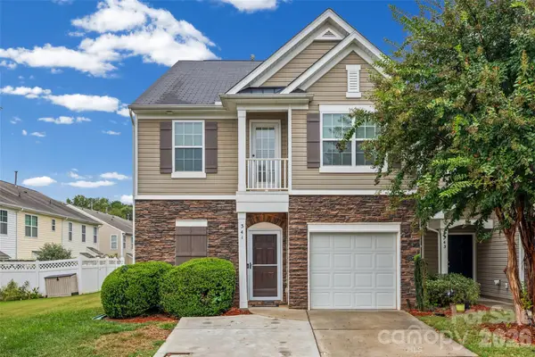 341 Sandy Spring Lane, Lake Wylie, SC 29710