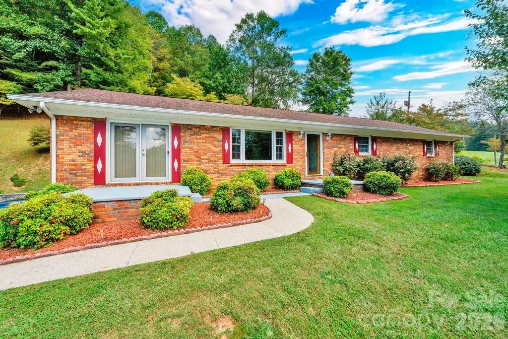 6762 Us Highway 421 Highway N, Vilas, NC 28692 - #1