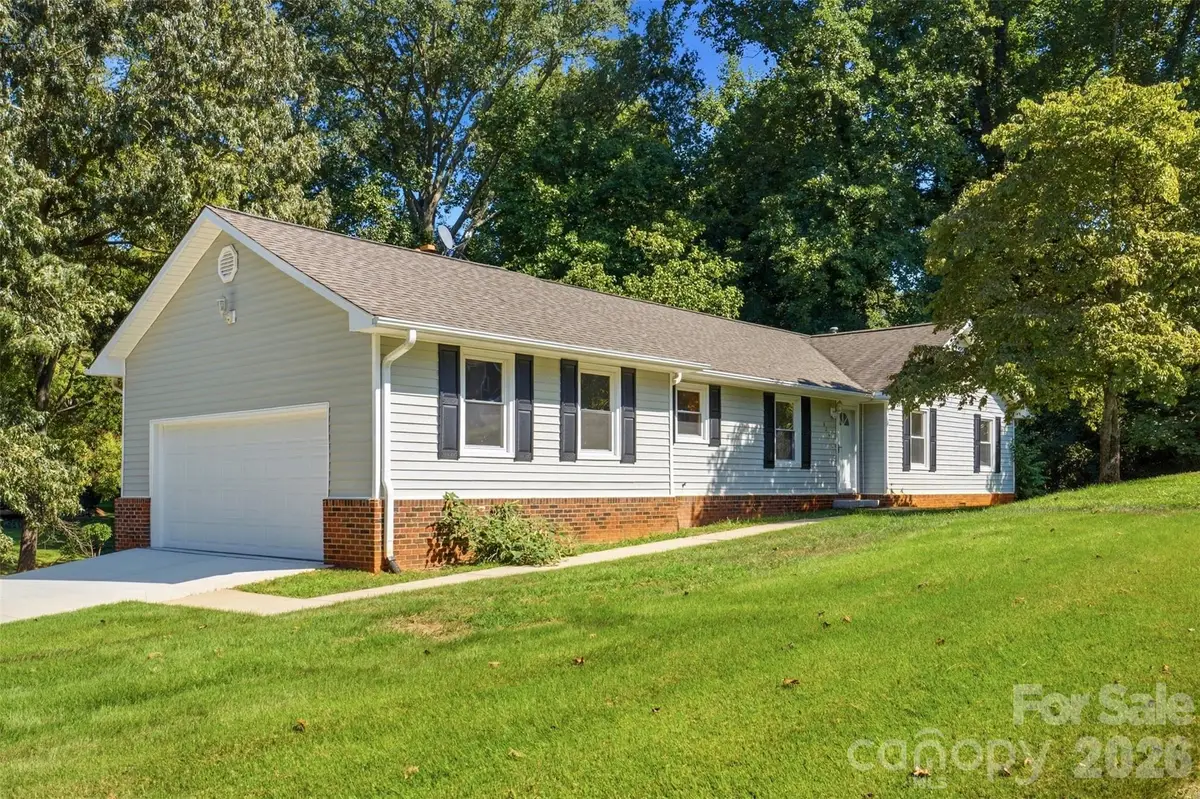 424 Holland Drive, Statesville, NC 28677 - #1