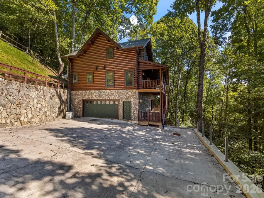 44 Kamama Trail, Maggie Valley, NC 28751 - #3