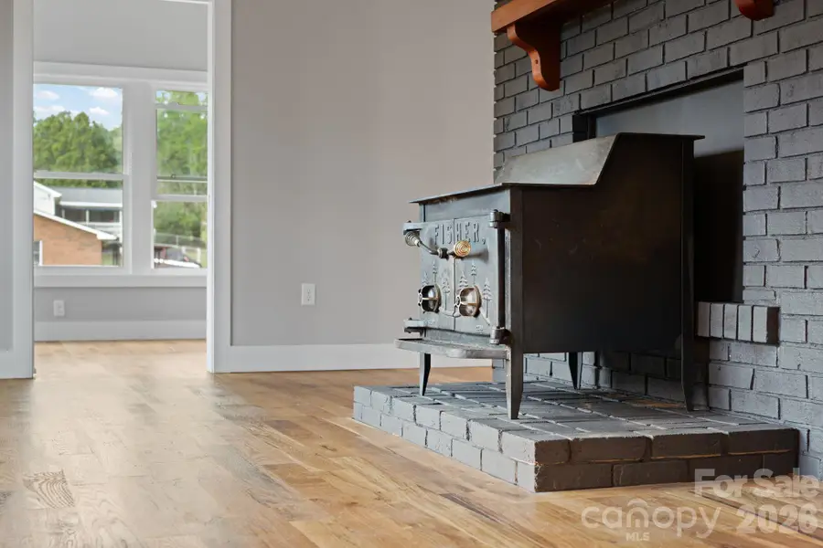 65 Dogwood Grove, Asheville, NC 28805 - #3
