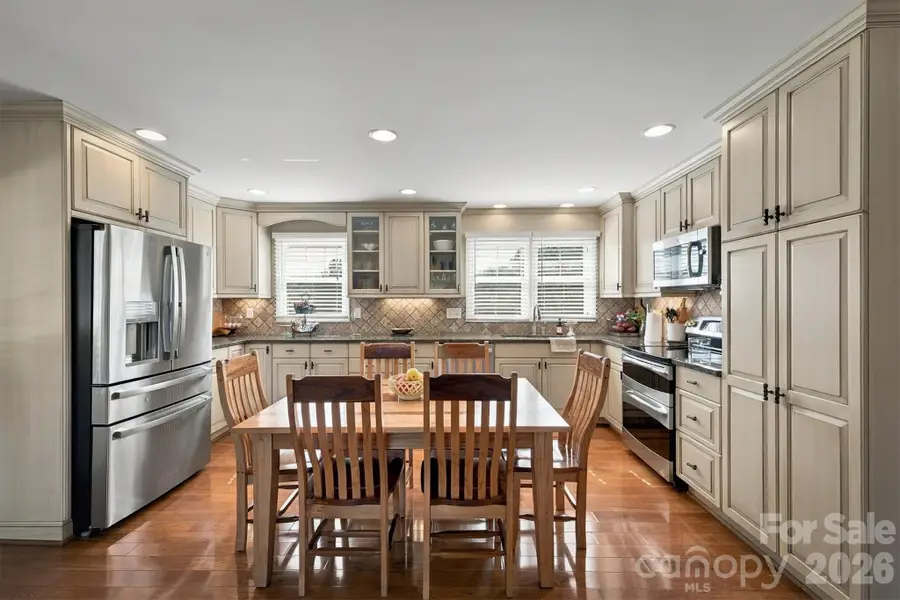 343 Spruce Avenue, Hudson, NC 28638 - #2