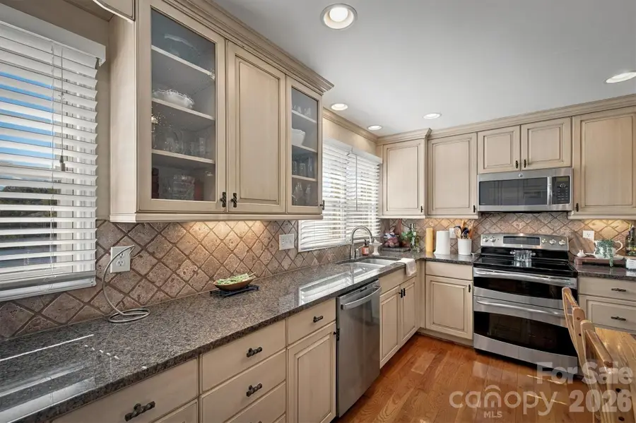343 Spruce Avenue, Hudson, NC 28638 - #3