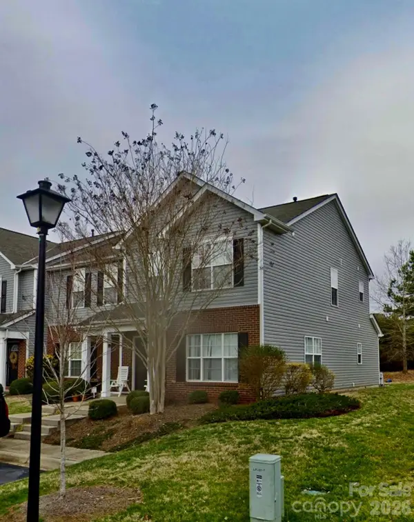 2859 Summergrove Court, Charlotte, NC 28105