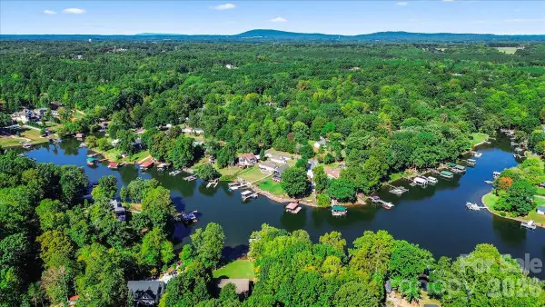 7177 Executive Circle, Denver, NC 28037