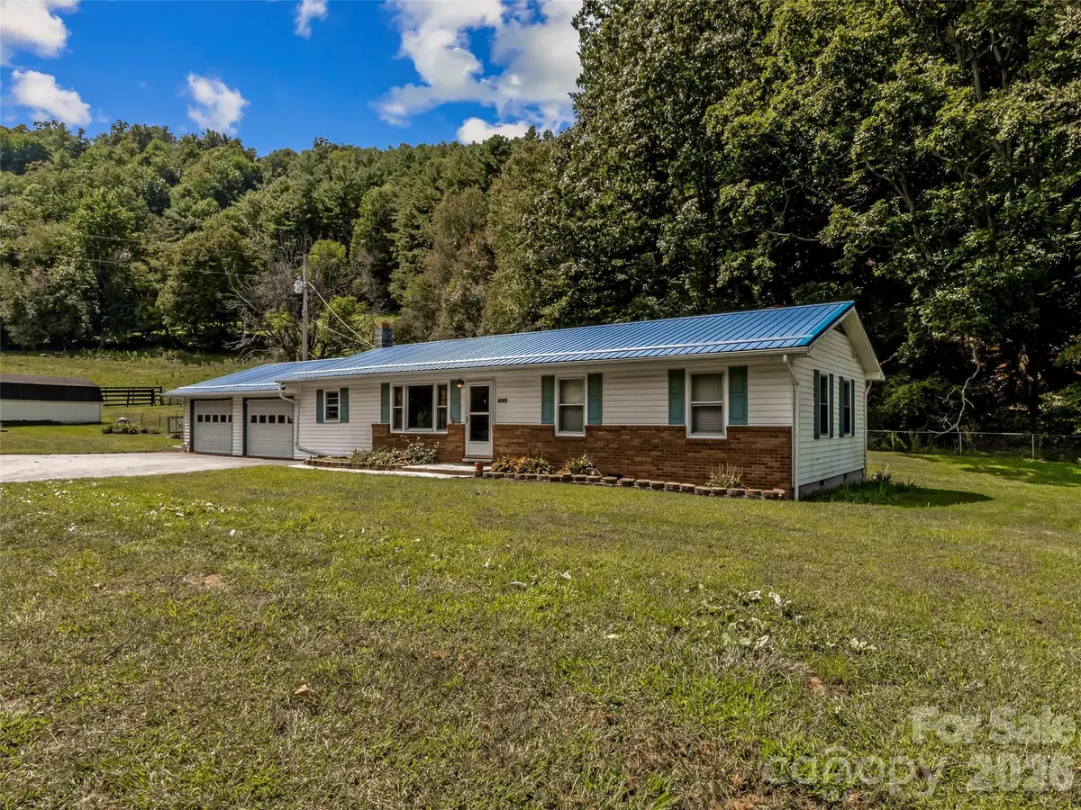 1878 Bolens Creek Road, Burnsville, NC 28714 - #1