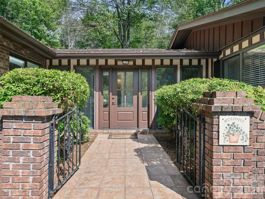 130 Brandon Road, Hendersonville, NC 28739 - #2