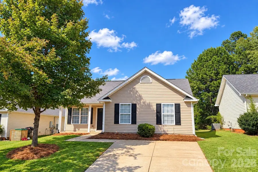 5430 Peachwood Drive, Charlotte, NC 28216 - #2