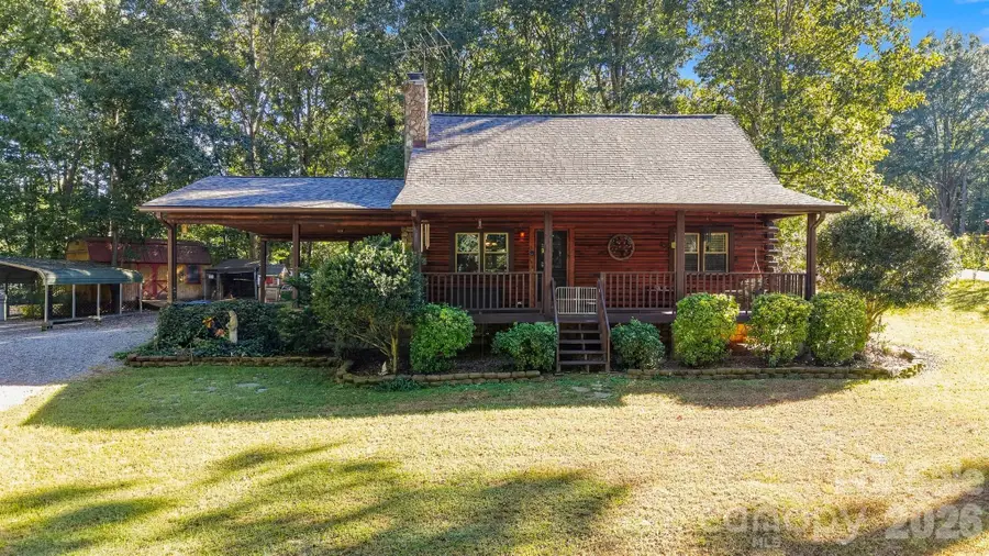 306 Chickasaw Trail, Maiden, NC 28650 - #2