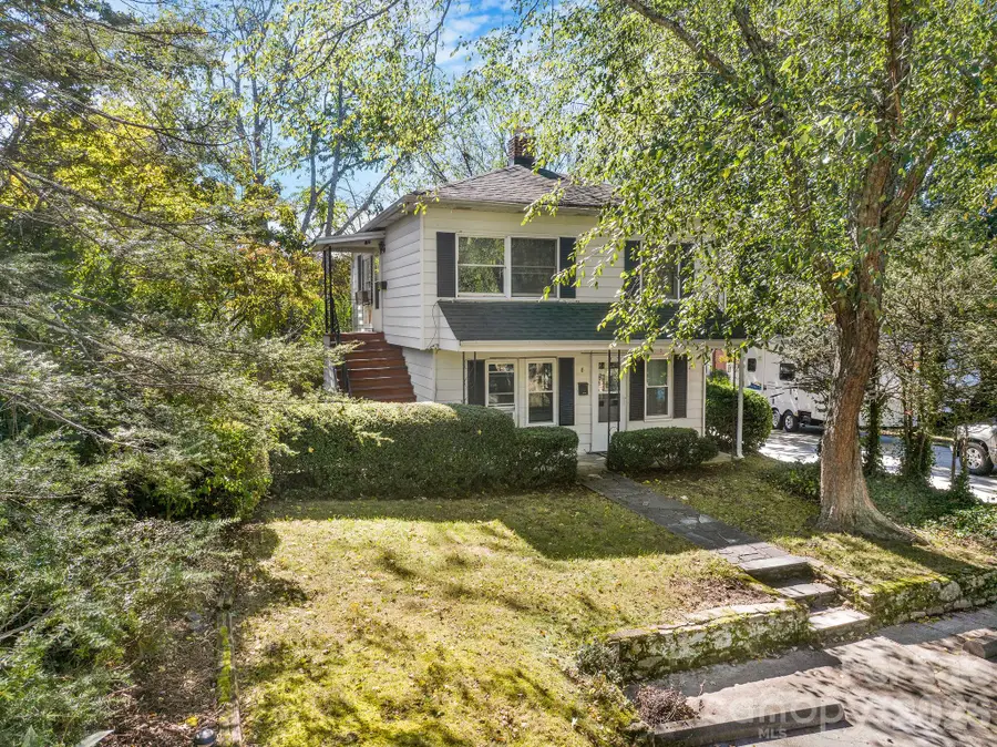 8 Maple Crescent Street, Asheville, NC 28806 - #2