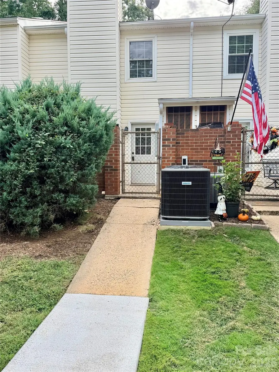 11011 Hunter Trail Lane, Charlotte, NC 28226 - #3