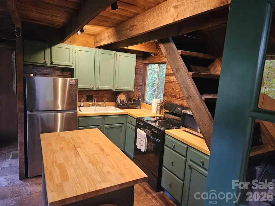 42 Mountain Farm Road, Burnsville, NC 28714 - #3
