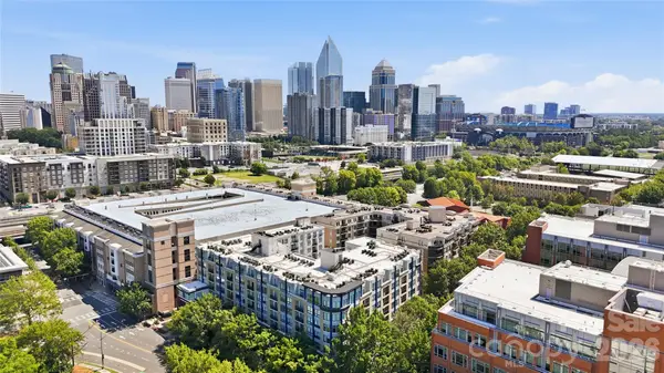 718 W Trade Street, Charlotte, NC 28202